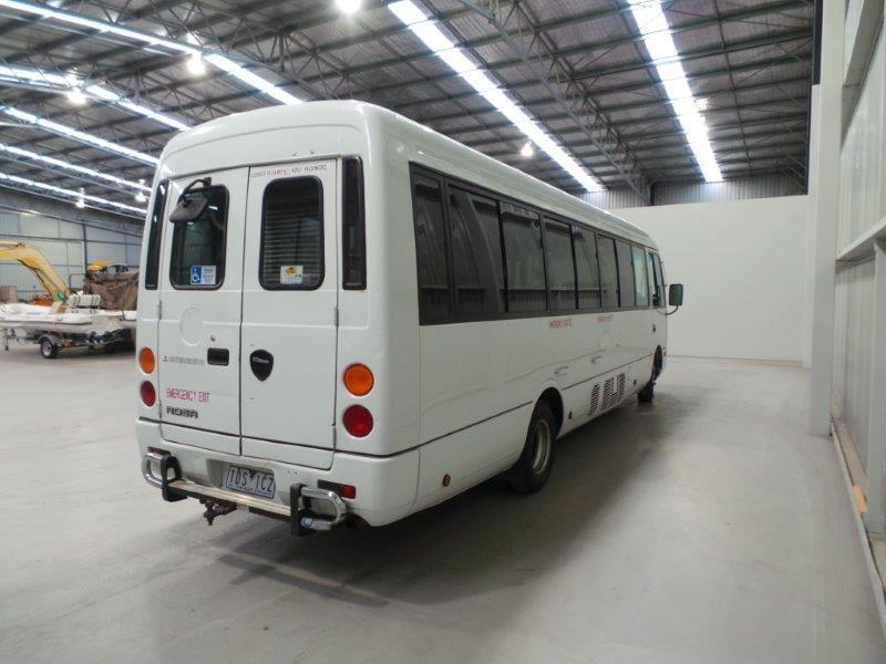 2003 MITSUBISHI ROSA 25 SEAT