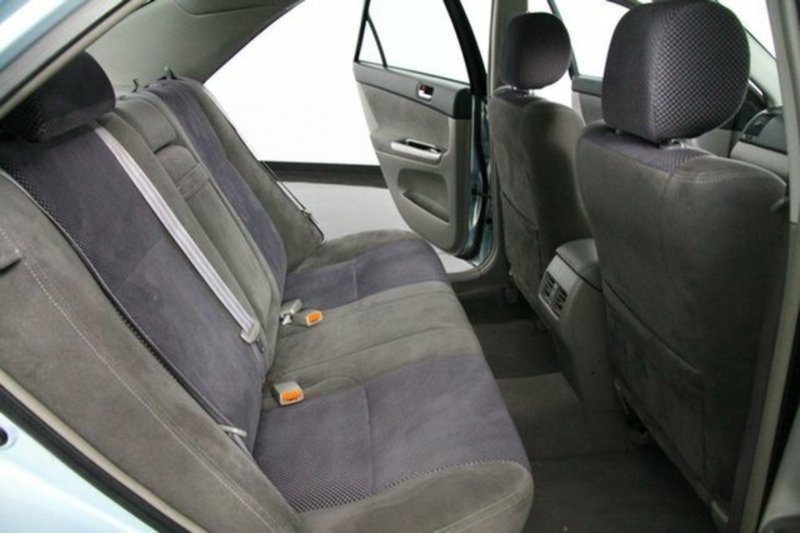 2003 TOYOTA CAMRY SPORTIVO ACV36R