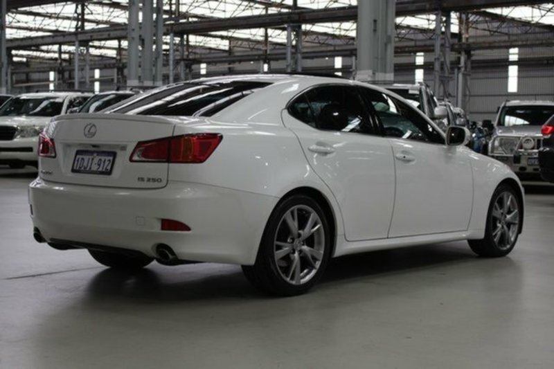 2010 LEXUS IS250 F SPORT GSE20R 09 UPGRADE