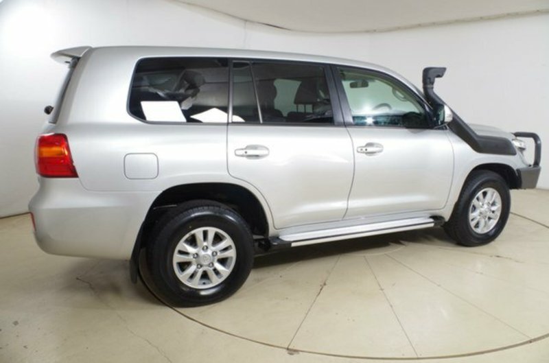 2014 TOYOTA LANDCRUISER GXL (4x4) VDJ200R MY13