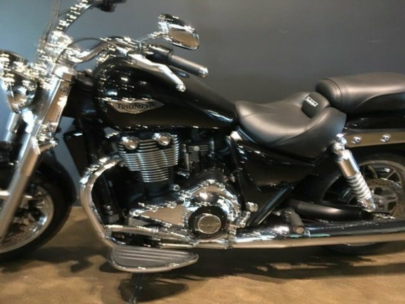 2016 TRIUMPH Thunderbird Commander