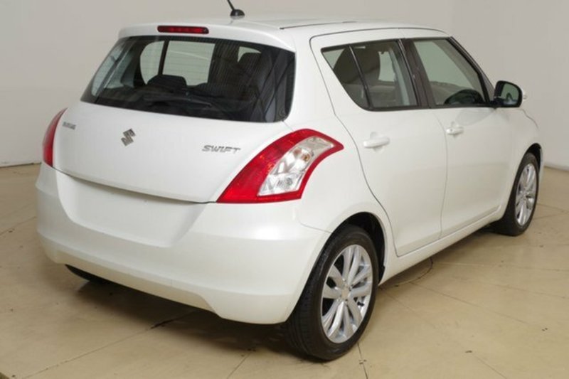 2016 SUZUKI SWIFT GL NAVIGATOR FZ MY14