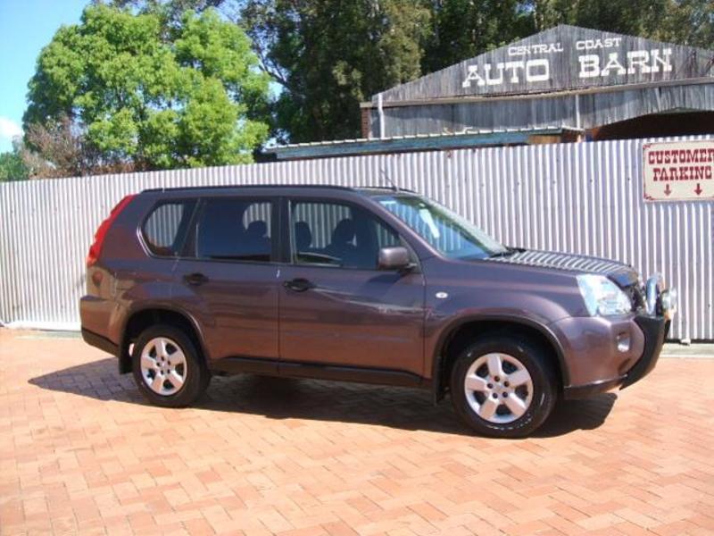 2010 NISSAN X-TRAIL