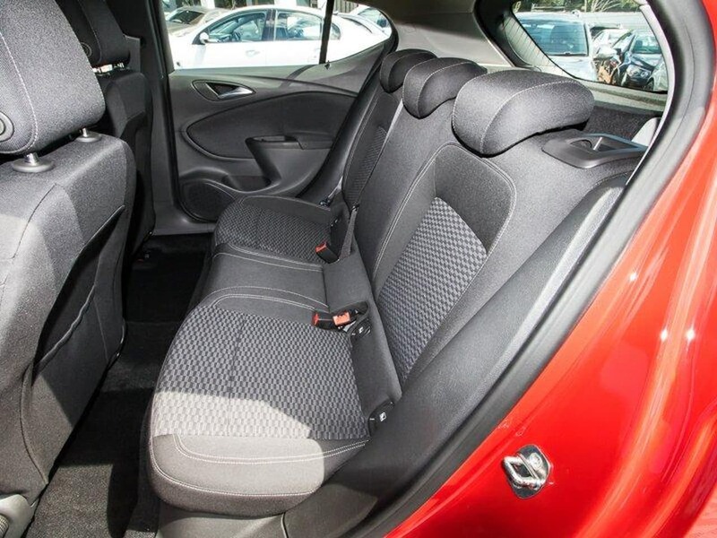 2017 HOLDEN ASTRA R BK