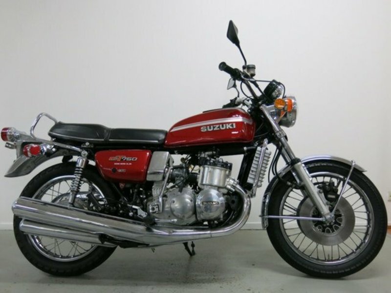 1975 SUZUKI GT750