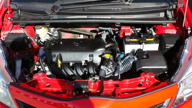 2013 TOYOTA YARIS YRS NCP131R