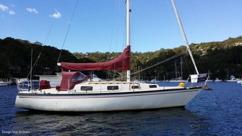 Phantom 33 Sloop