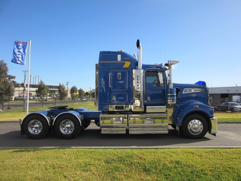 2008 KENWORTH T908 T908 Truck