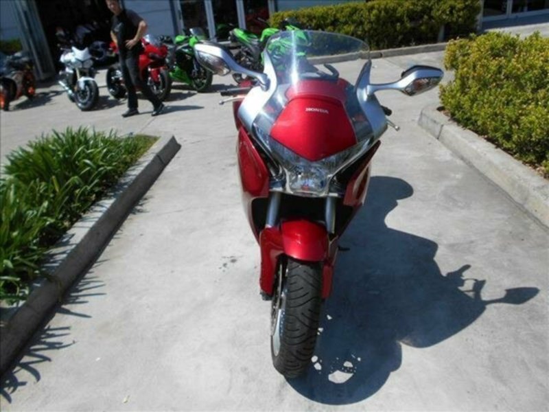 2010 HONDA 1200CC VFR1200F A