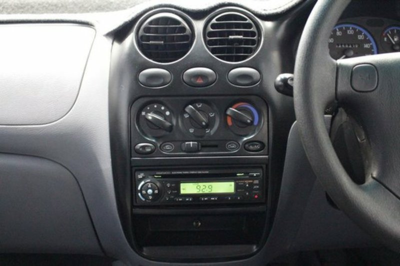 2000 DAEWOO MATIZ