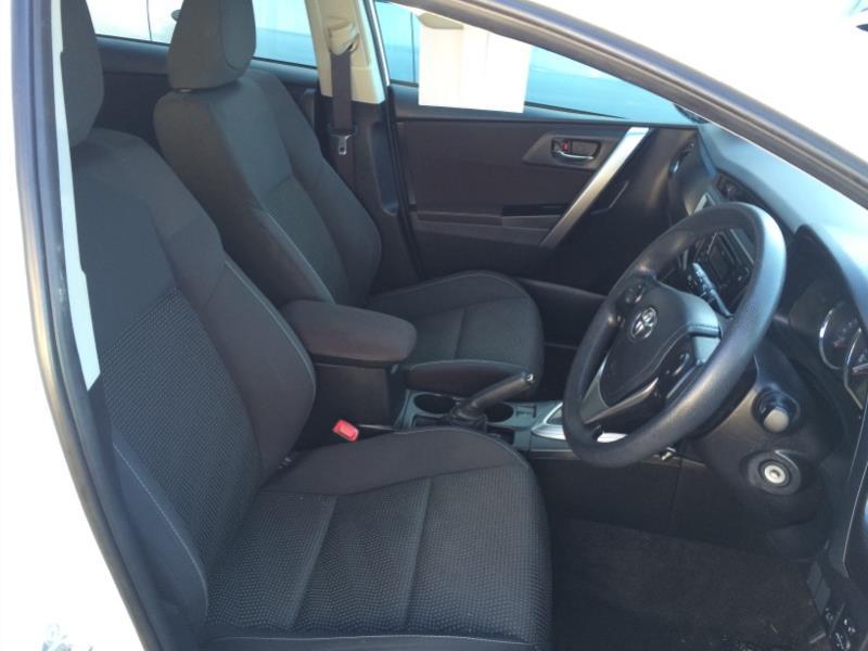 2013 TOYOTA COROLLA ASCENT ZRE182R