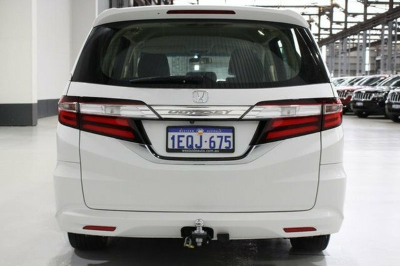 2014 HONDA ODYSSEY VTi RC
