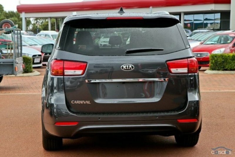2015 KIA CARNIVAL SI YP MY15