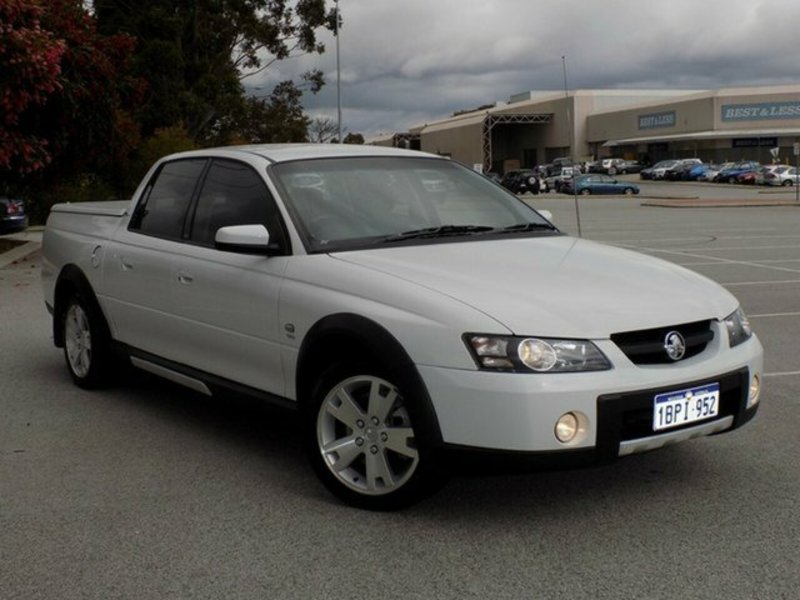 2004 HOLDEN CREWMAN CROSS 8 VYII