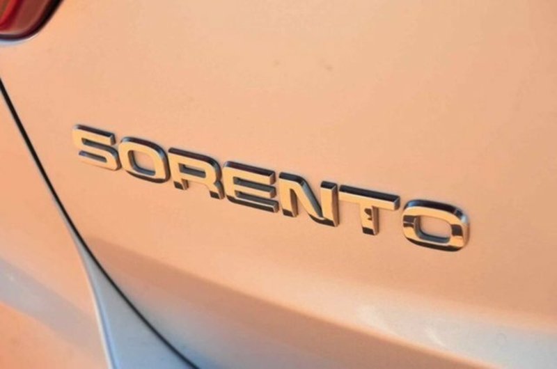 2013 KIA SORENTO Si (4x4) XM MY13