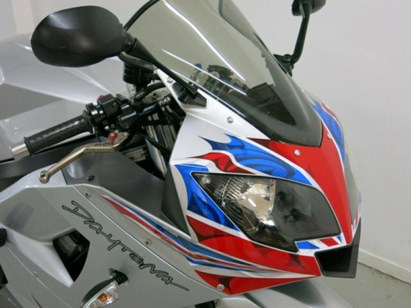 2003 TRIUMPH 600CC DAYTONA 600 MY03