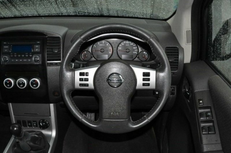 2012 NISSAN NAVARA ST D40 S6 MY12