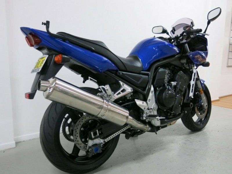 2005 YAMAHA FZ1 Fazer (fzs1000)