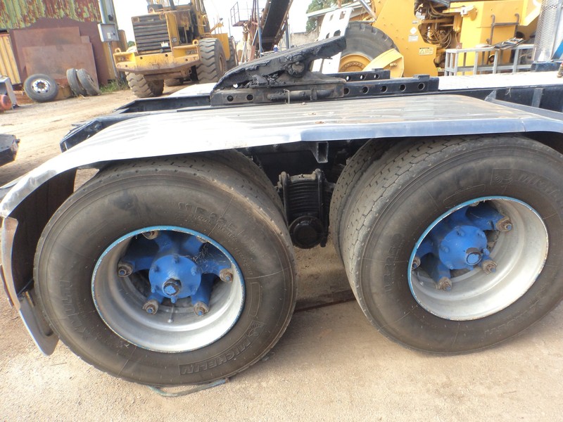 MACK R600 SERIES R600 SERIES Truck