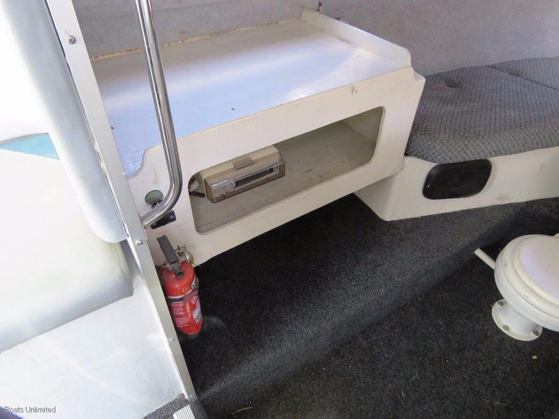 Nova 233 SPORTSCRUISER GREAT DECK, SUPER SOFT VDRY RIDE