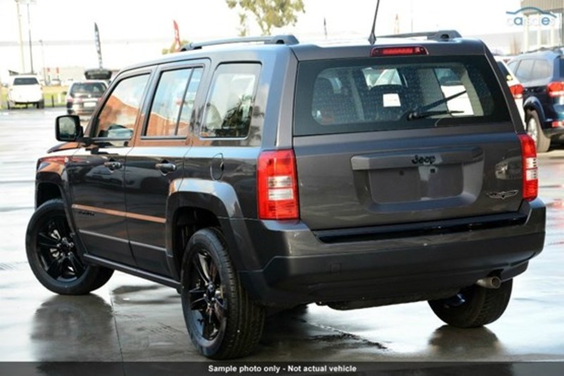 2014 JEEP PATRIOT BLACKHAWK 4X2 MK MY14