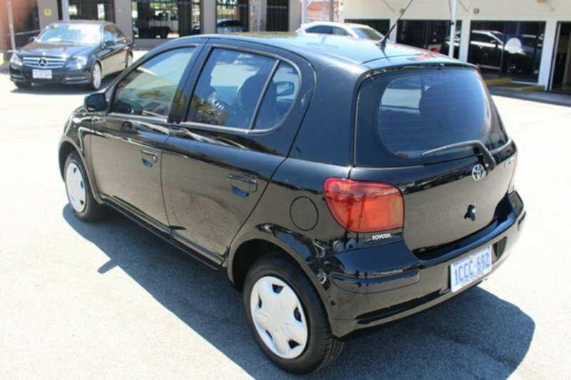 2004 TOYOTA ECHO NCP10R