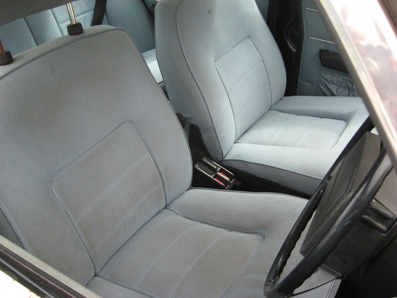 1974 VOLVO 164E Sedan