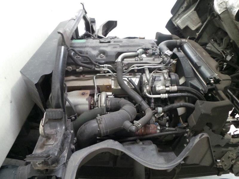 2009 FUSO CANTER