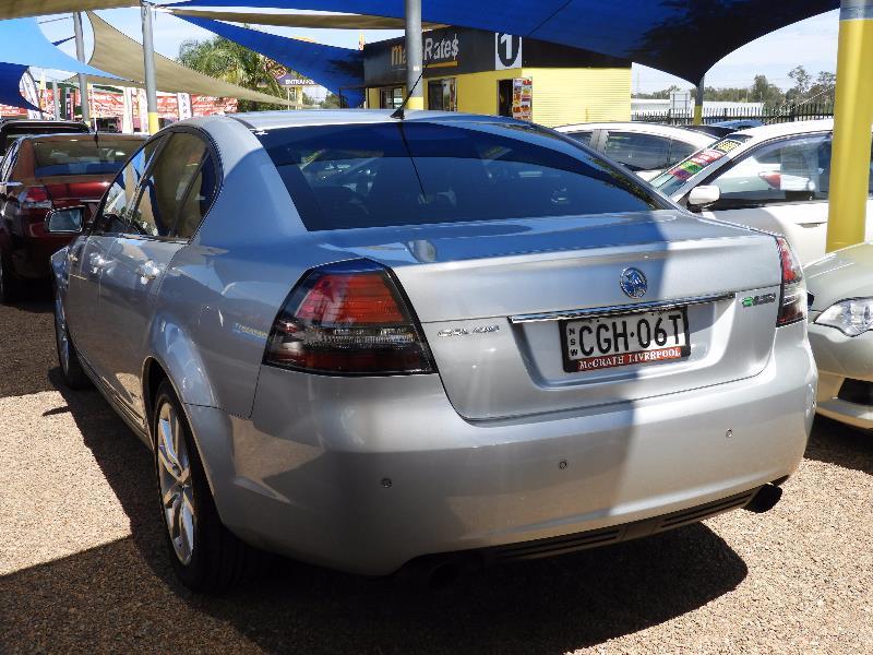 2011 HOLDEN CALAIS VE II