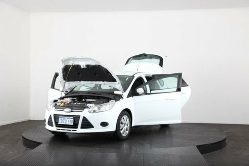 2012 FORD FOCUS AMBIENTE LW MK2