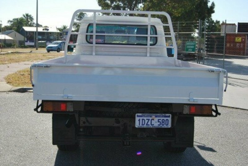 2005 TOYOTA LANDCRUISER HDJ79R