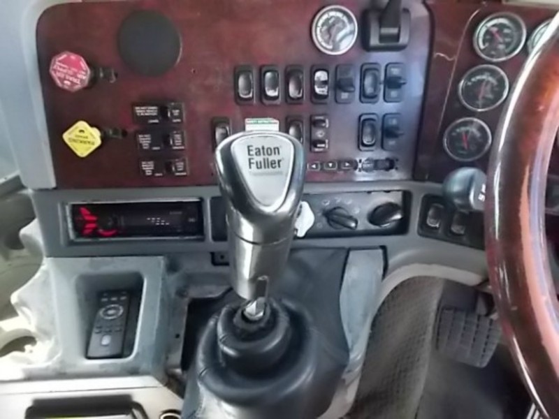 2006 FREIGHTLINER ARGOSY Argosy Truck