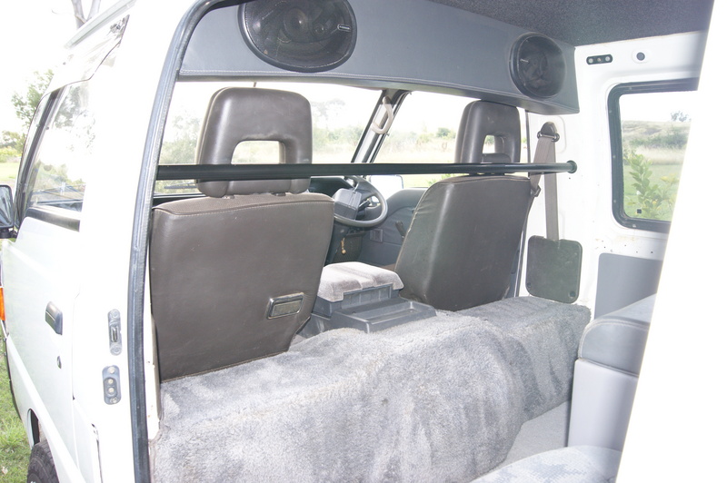 1993 MITSUBISHI L300 Express 4WD