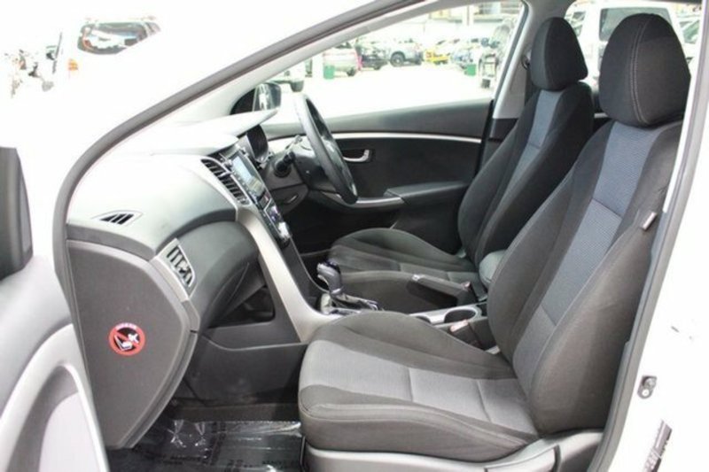 2015 HYUNDAI i30 Active GD4 Series 2