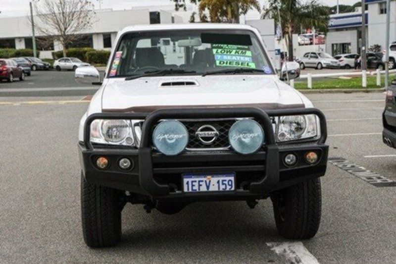 2011 NISSAN PATROL ST (4x4) GU VII