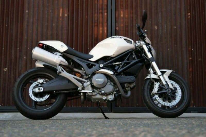 2009 DUCATI Monster 696 2009 696