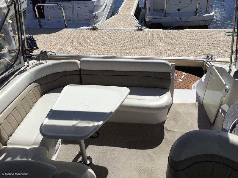 Four Winns Vista 348 2006 Beautifully Presented*******NEW STOCK******* Be Quick For This One!!