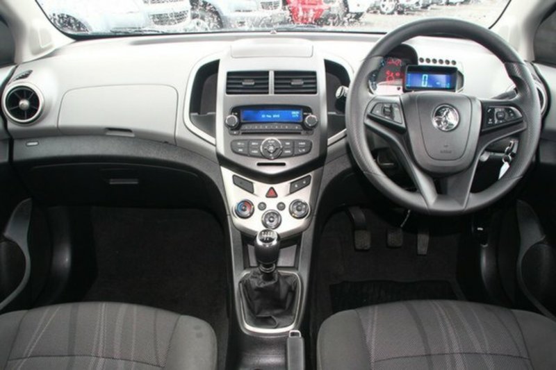 2014 HOLDEN BARINA CD TM MY14