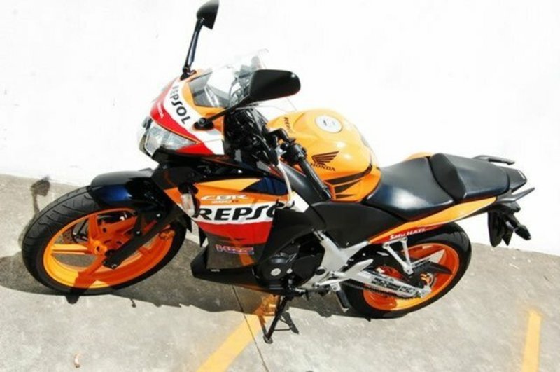 2013 HONDA 250CC CBR250R REPSOL (ABS)