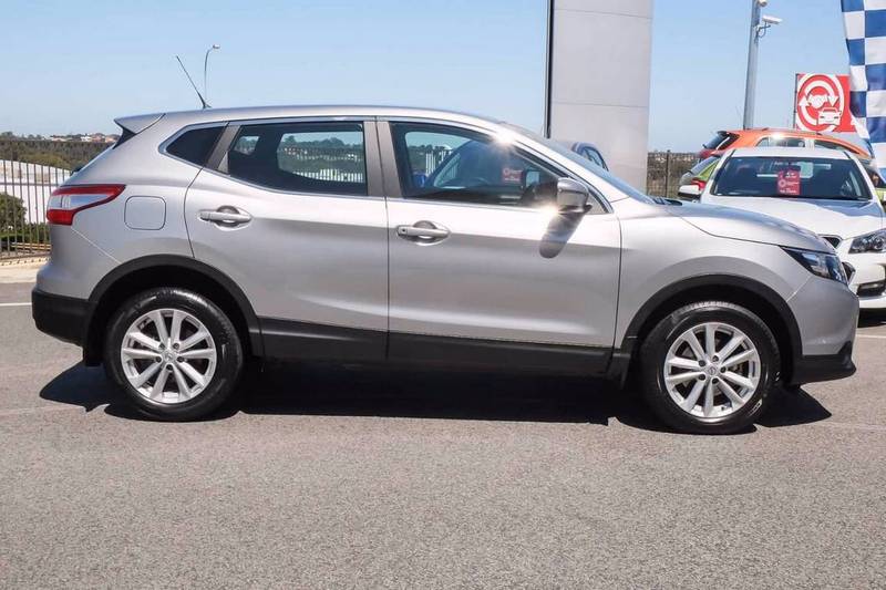 2016 NISSAN QASHQAI ST (4x2) J11