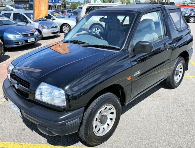 2001 SUZUKI GRAND VITARA JLX "CONVERTIBLE"
