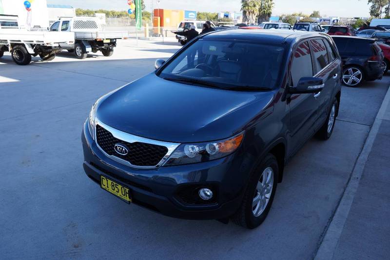 2010 KIA SORENTO Si (4x2) XM
