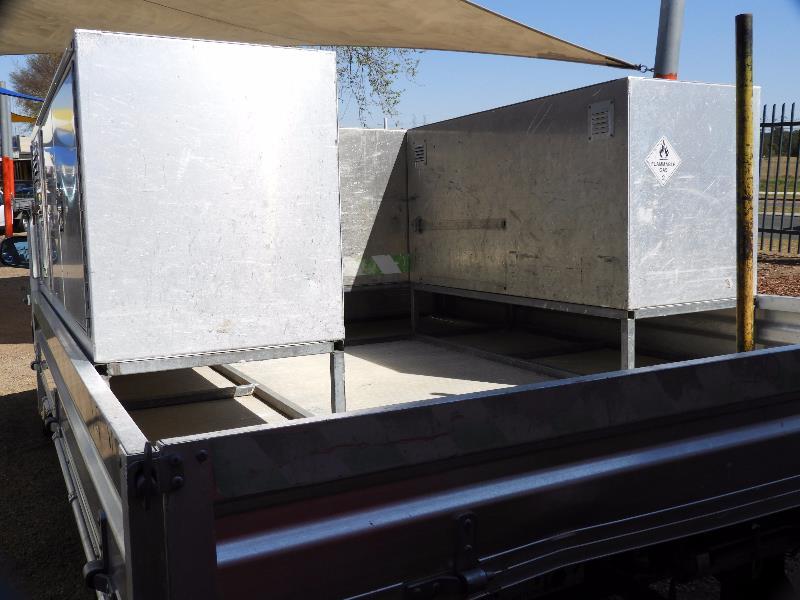 2008 TOYOTA HILUX Workmate