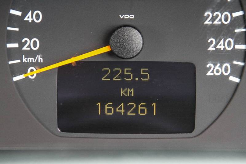 2001 MERCEDES-BENZ E200K CLASSIC W210