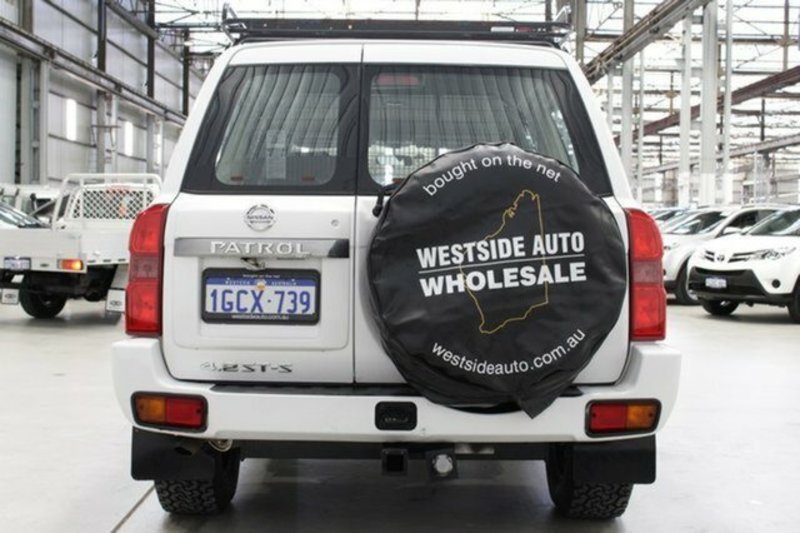 2006 NISSAN PATROL ST-S (4x4) GU IV