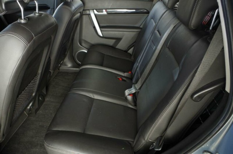 2011 HOLDEN CAPTIVA 7 LX (4x4) CG SERIES II