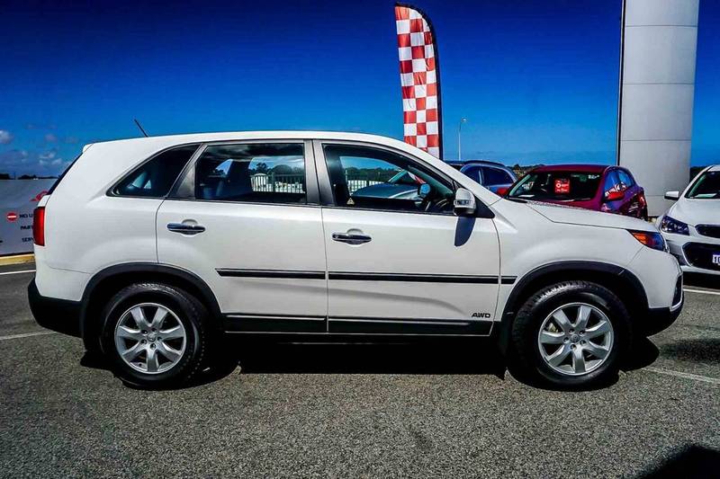 2011 KIA SORENTO Si (4x4) XM MY11