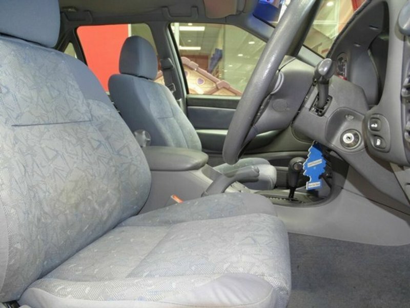 1997 FORD FUTURA
