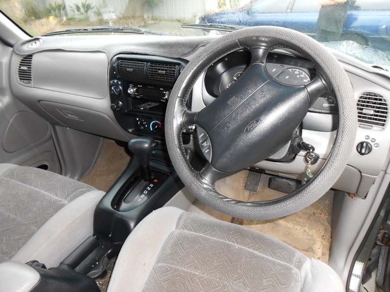 1998 FORD EXPLORER XLT (4x4)