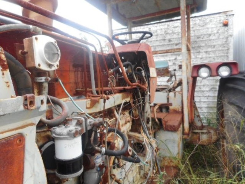 MASSEY FERGUSON Tractor